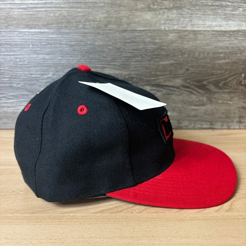 Vintage Miami Heat Hat Cap Snapback Black Red Wool Blend NBA Basketball NWT